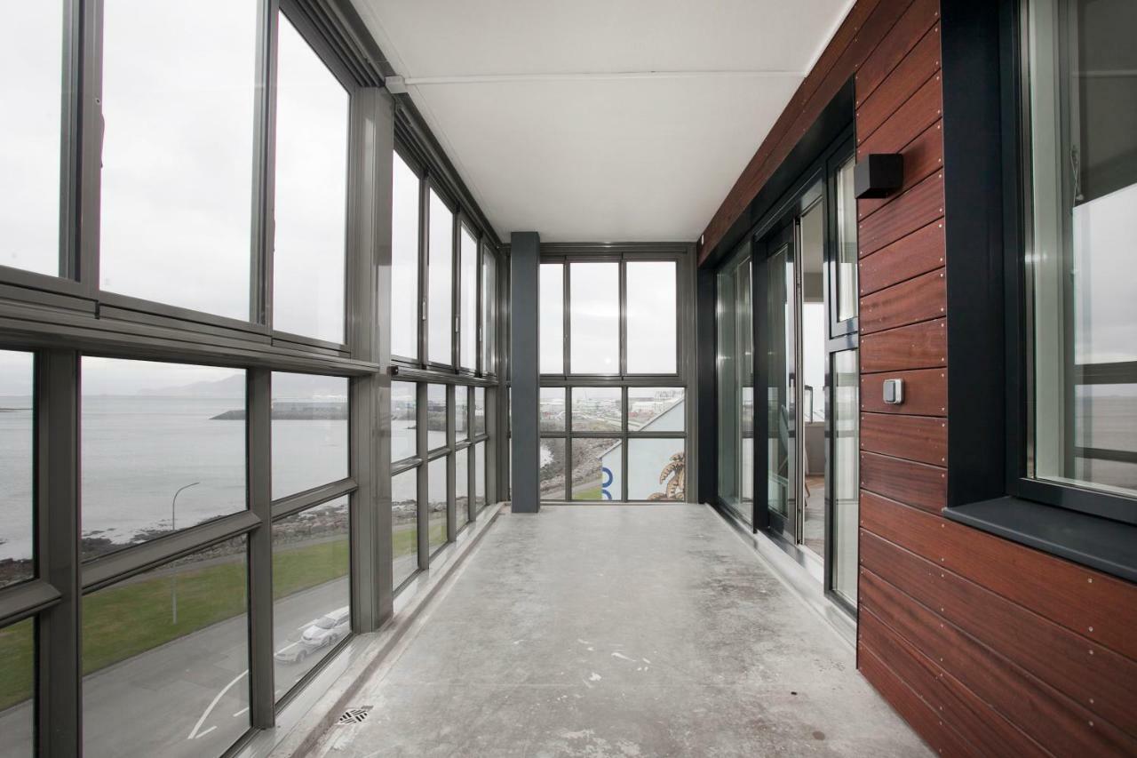 Ocean View Luxury Apartment In Central 雷克雅維克 外观 照片